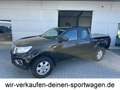 Nissan Navara NP300 4x4 1. Hd. Einzelstückl neuw. unffr. Scheckh Schwarz - thumbnail 2