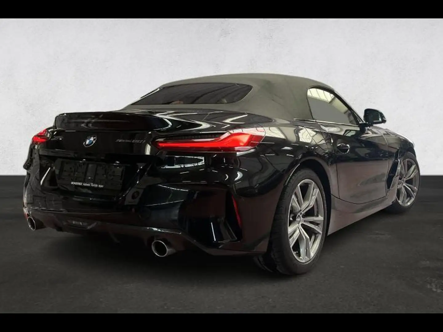 BMW Z4 Keyless-Active Cruise-HUD-H&K Schwarz - 2
