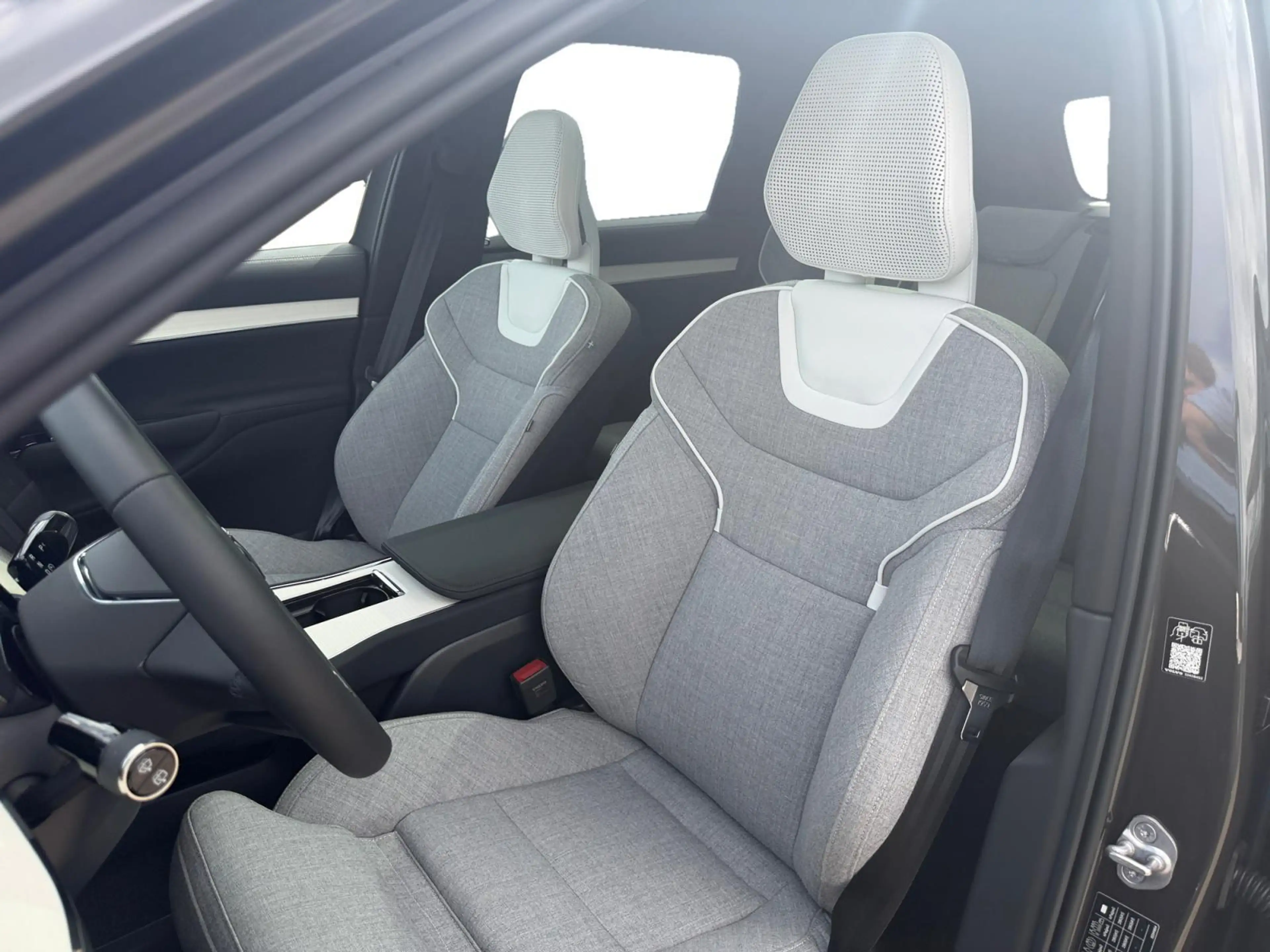 Volvo EX90 Twin Motor Ultra 7p. 111 kWh Luchtvering | Bowers — photo 13
