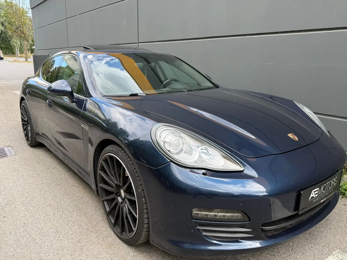 Porsche Panamera *SPORT CHRONO*VOLL*LED*NAVI*SITZHG*KREDIT* Blau - 2