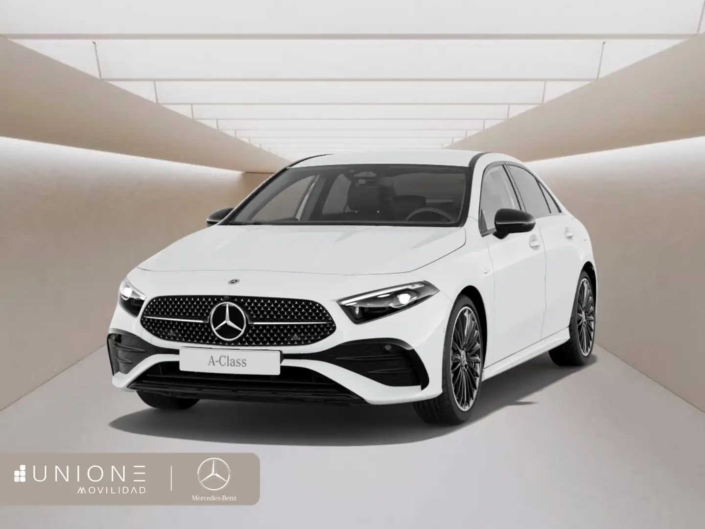 Mercedes-Benz A 250 e Berlina con tecnología híbrida - 1