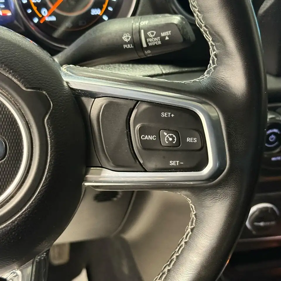 Jeep Gladiator снимка Jeep Gladiator