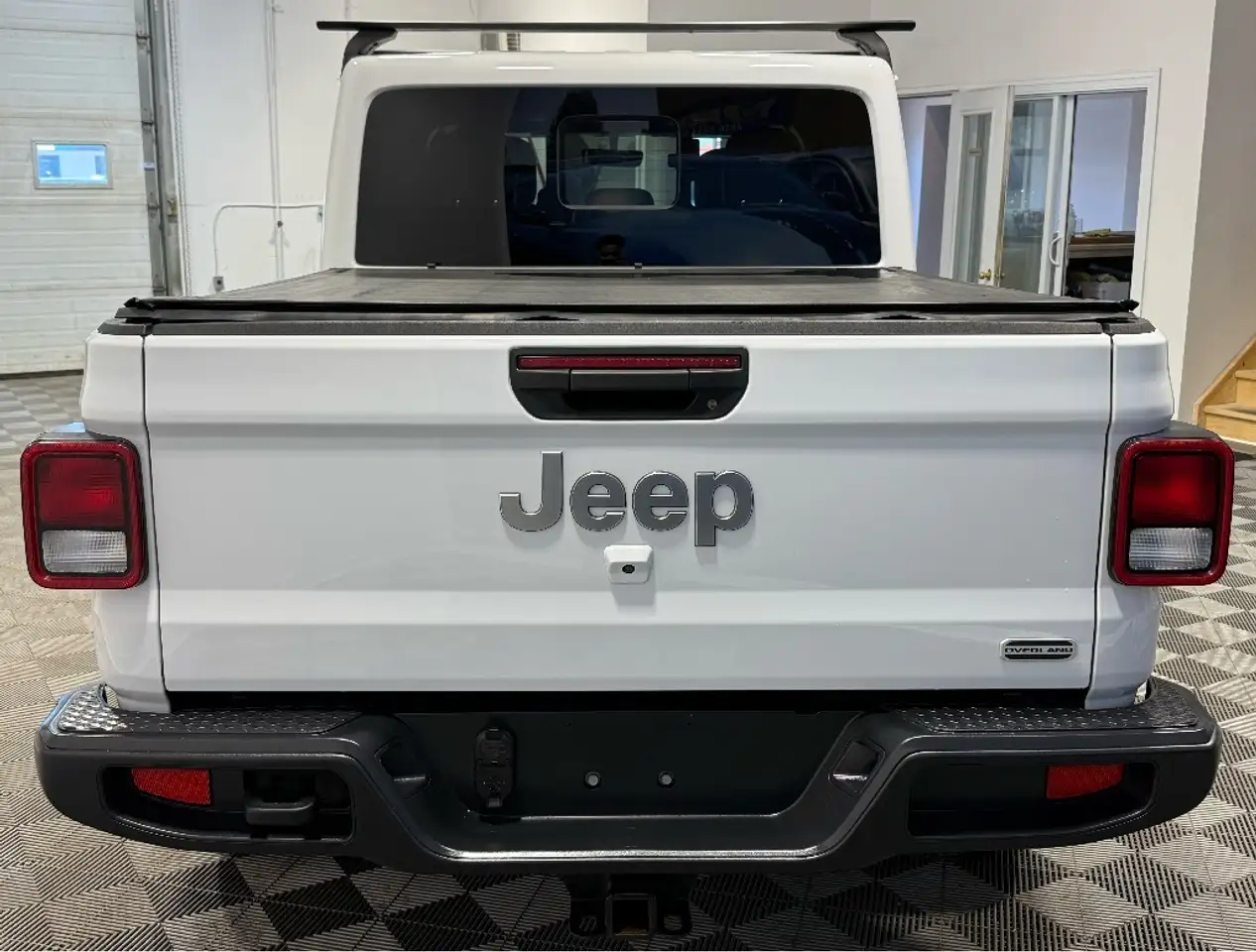 Jeep Gladiator снимка Jeep Gladiator