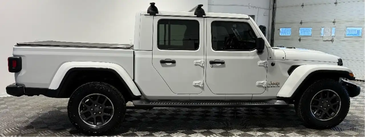 Jeep Gladiator снимка Jeep Gladiator