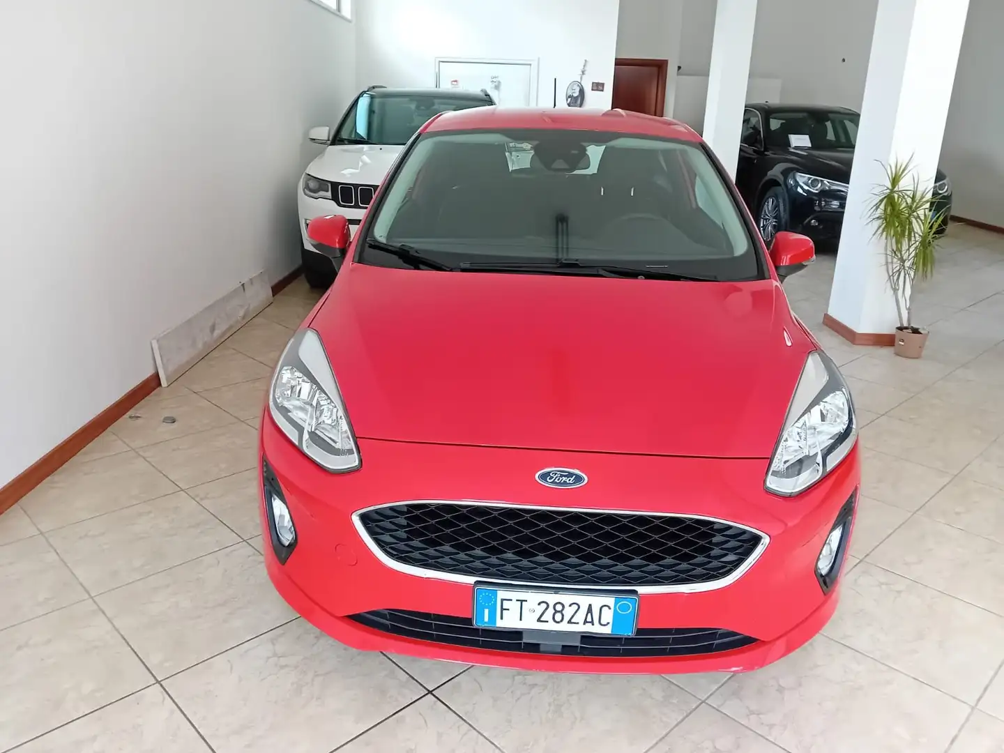 Ford Fiesta Fiesta 3p 1.5 ecoblue (tdci) Plus 85cv my19 Rood - 2