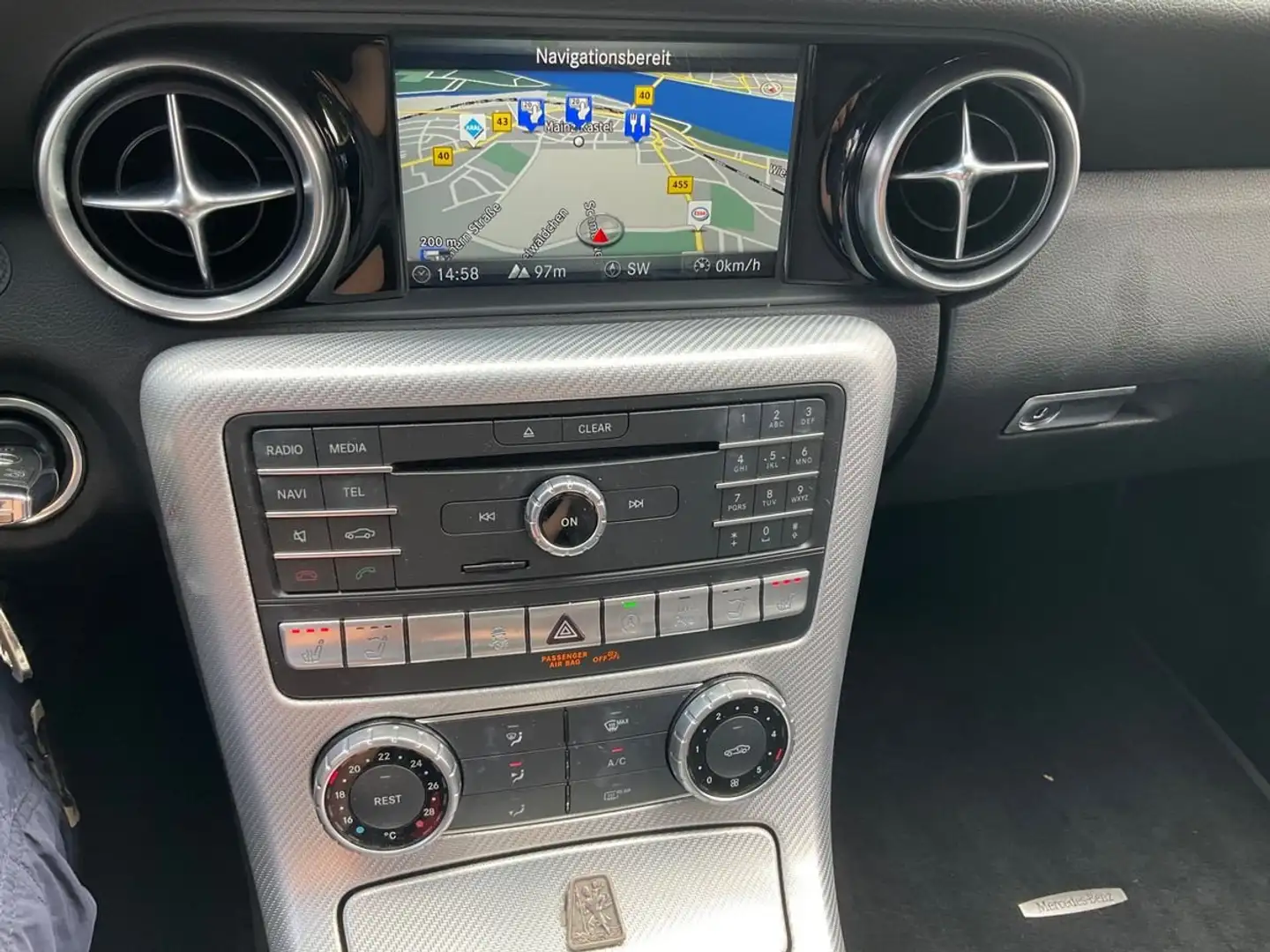 Mercedes-Benz SLC 180 SLC 180 9G-TRONIC Gris - 2