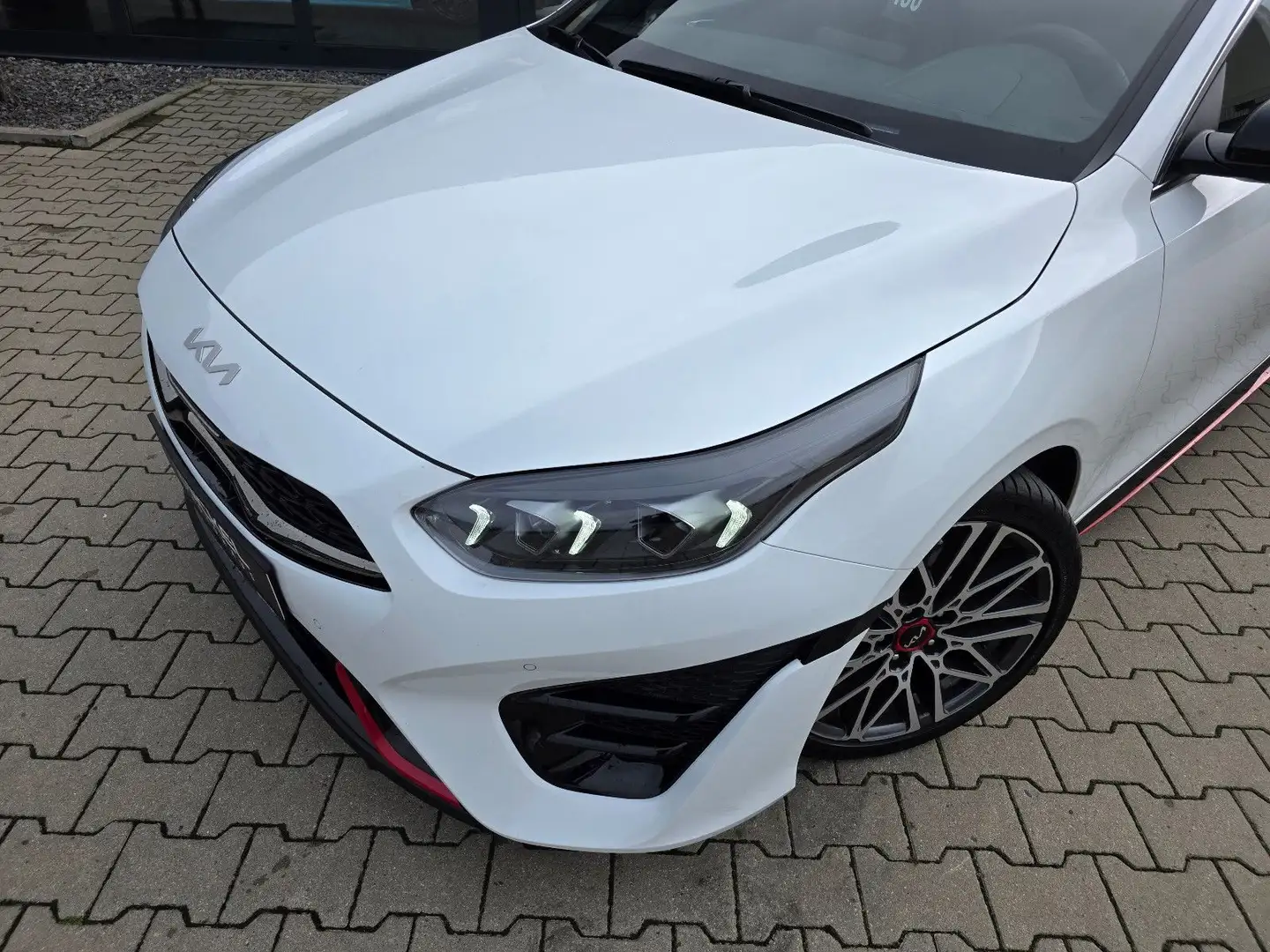 Kia ProCeed / pro_cee'd ProCeed GT*Led*ACC*JBL*PANO*E-Klappe*VOLL*VOLL* Weiß - 2