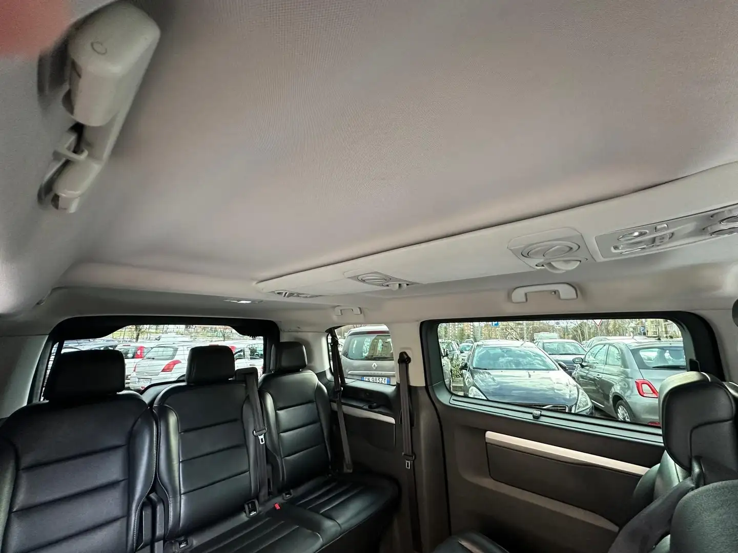 Citroen Jumpy SPACETOURER  7 POSTI Business Zwart - 1