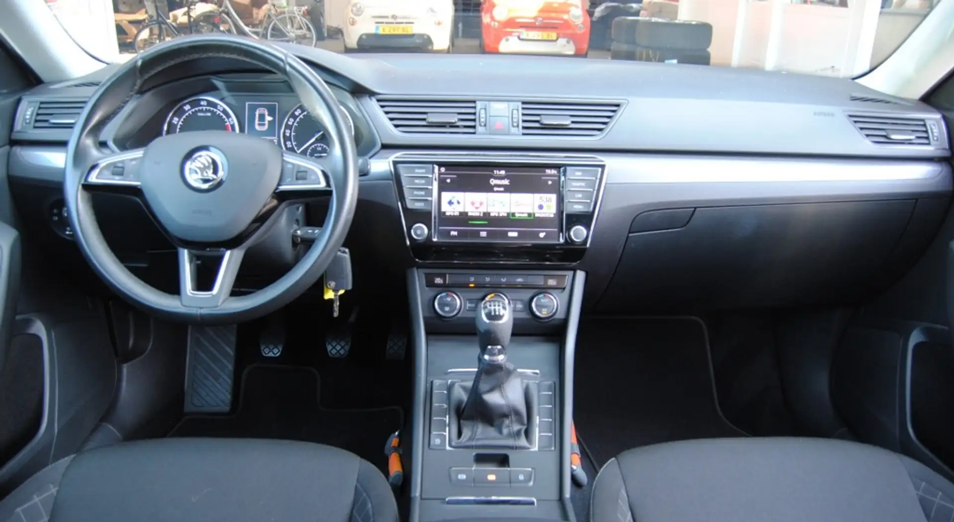 Skoda Superb Combi || 6 maanden garantie! 1.4 TSI ACT Act. Bns Gris - 2
