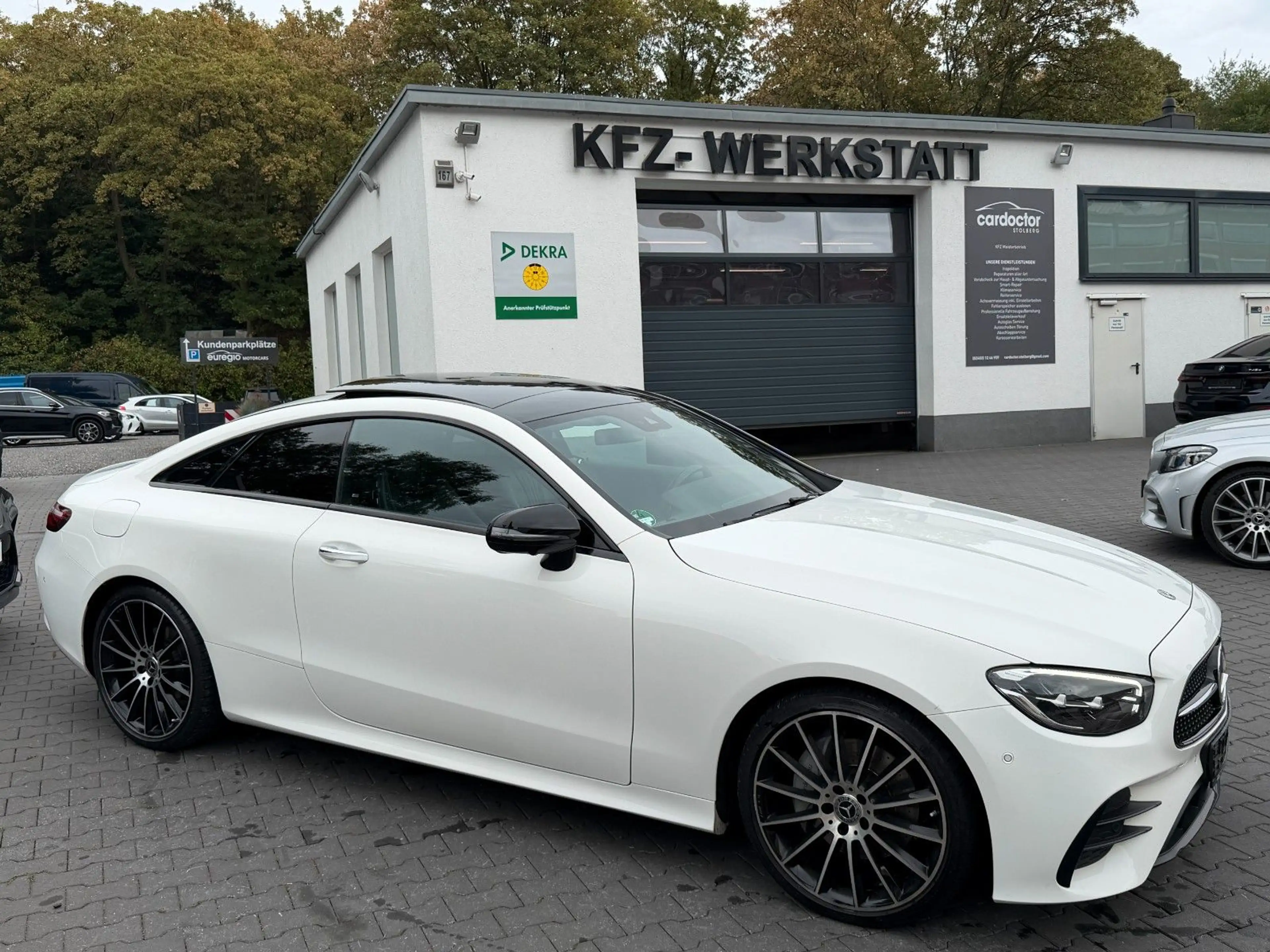 Mercedes-Benz E 220 d Coupe LED - Burmester - AMG Line /// — photo 6