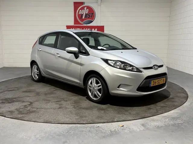 Ford Fiesta view 6