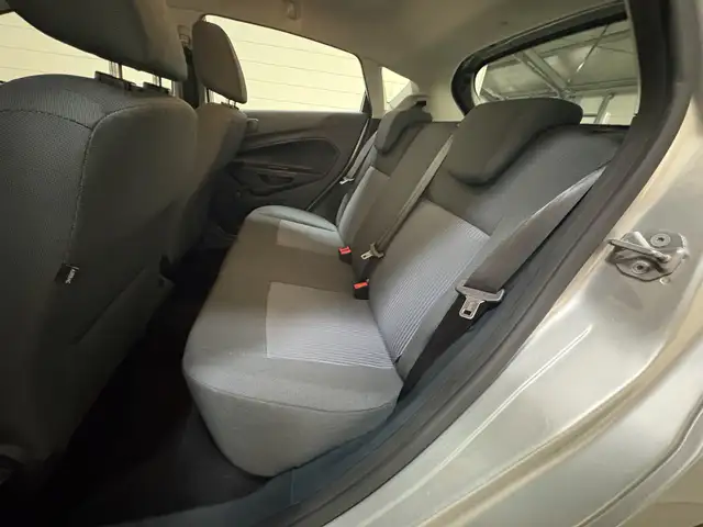 Ford Fiesta view 15
