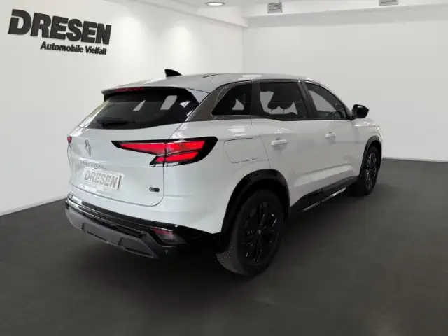 Renault Austral view 3