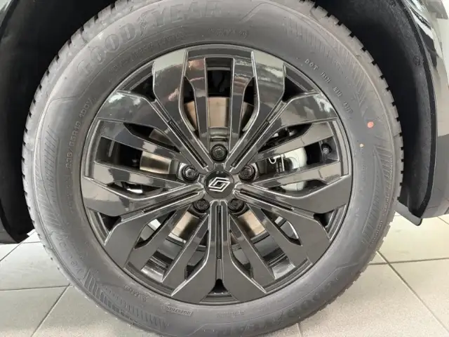 Renault Austral view 15