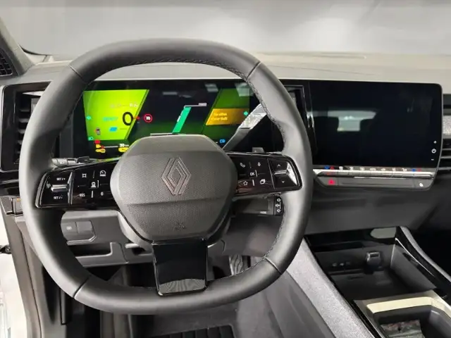 Renault Austral view 10