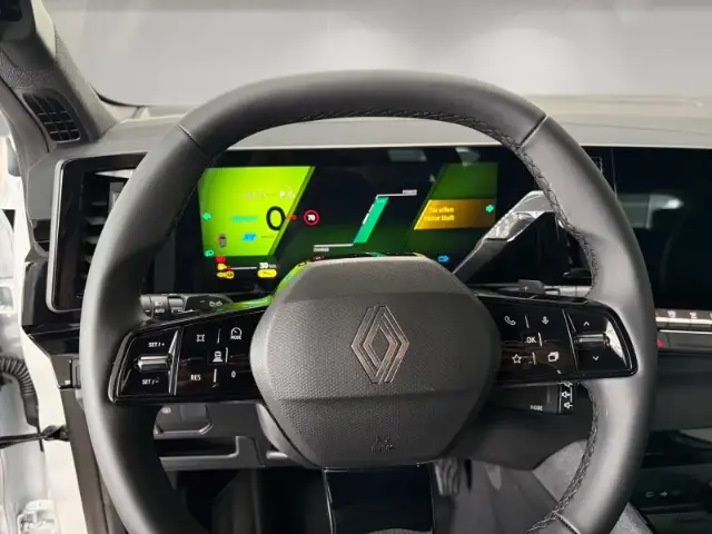 Renault Austral view 8