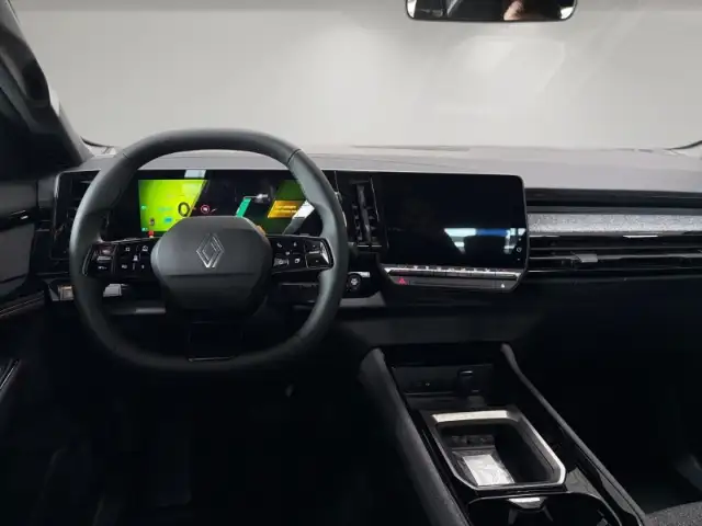 Renault Austral view 11