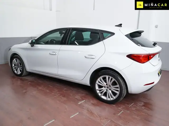 Seat Leon Leon view 4