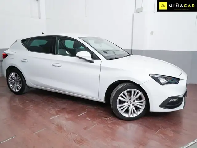 Seat Leon Leon view 2