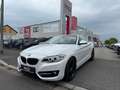 BMW 220 i Cabrio Sport Line Navi LED FINANZIERUNG Weiß - thumbnail 1