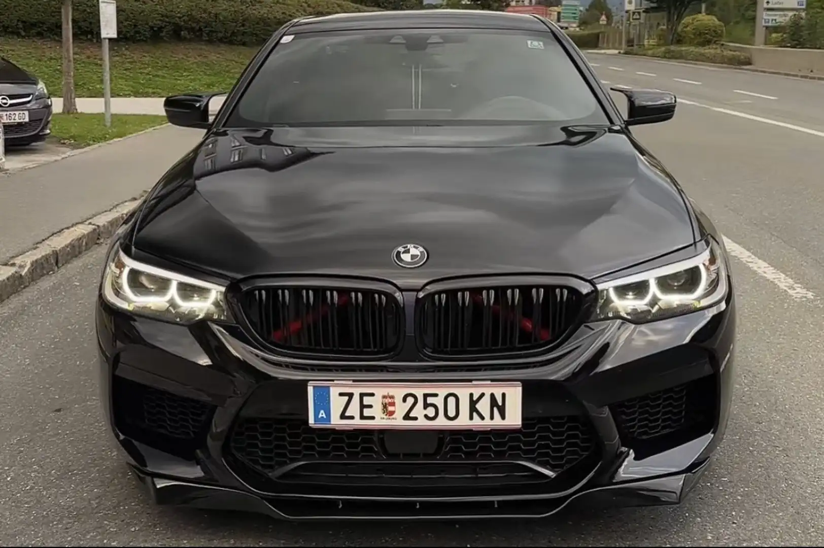 BMW 520 520D G30 M5 Optik Schwarz - 1