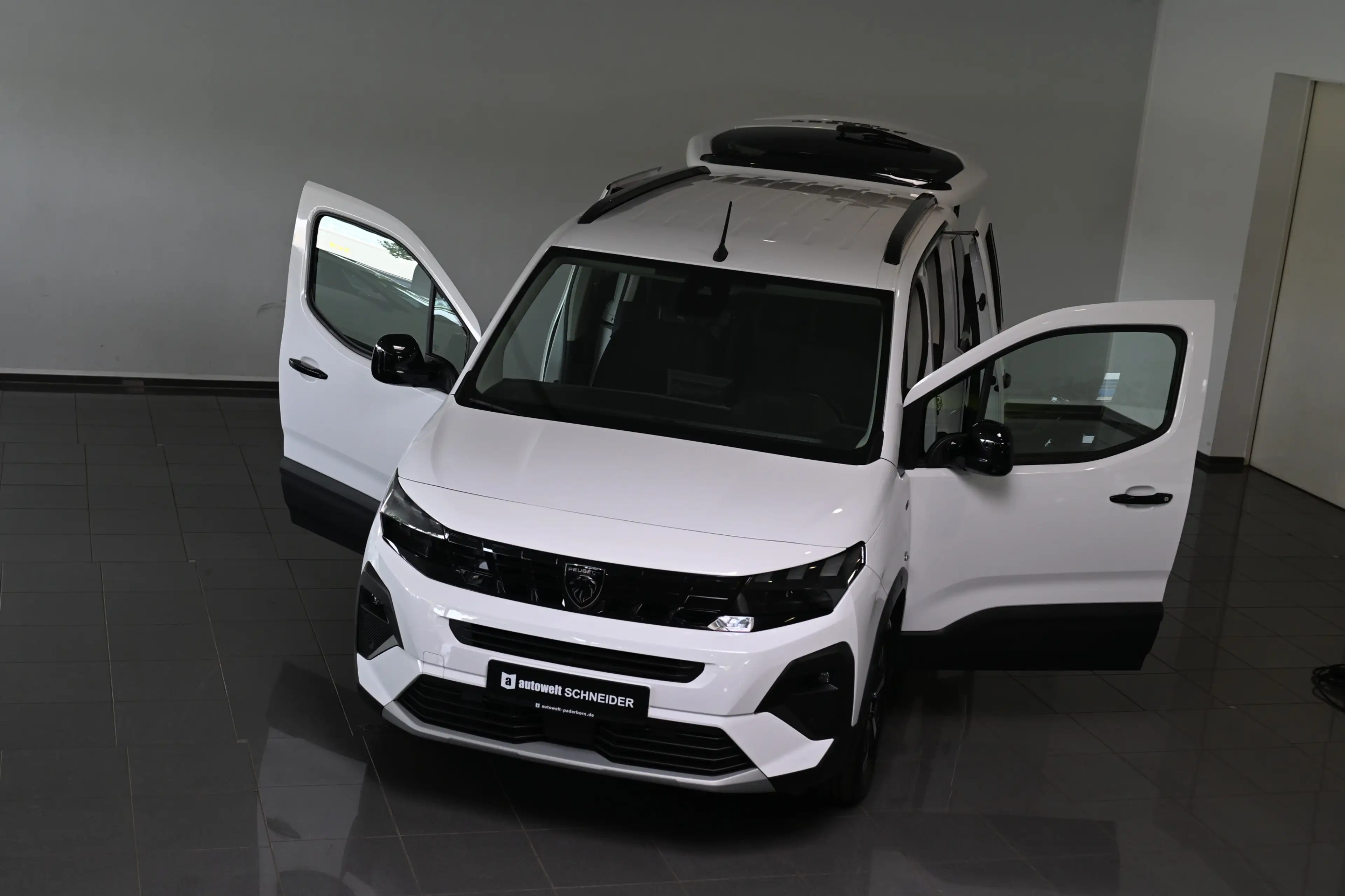 Peugeot e-Rifter Elektromotor L1 GT-Line-Paket ACC — photo 5