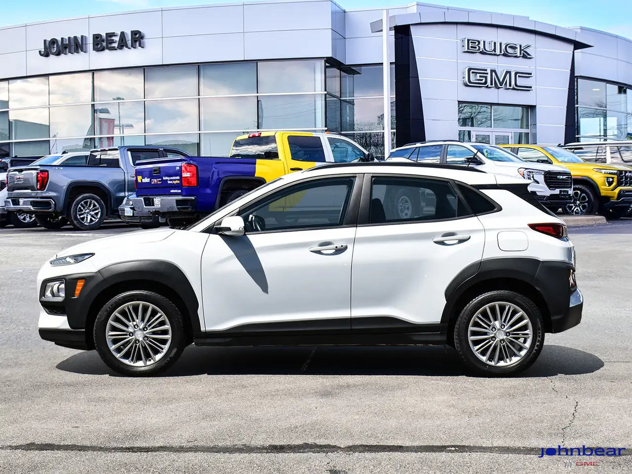 Hyundai KONA снимка Hyundai KONA