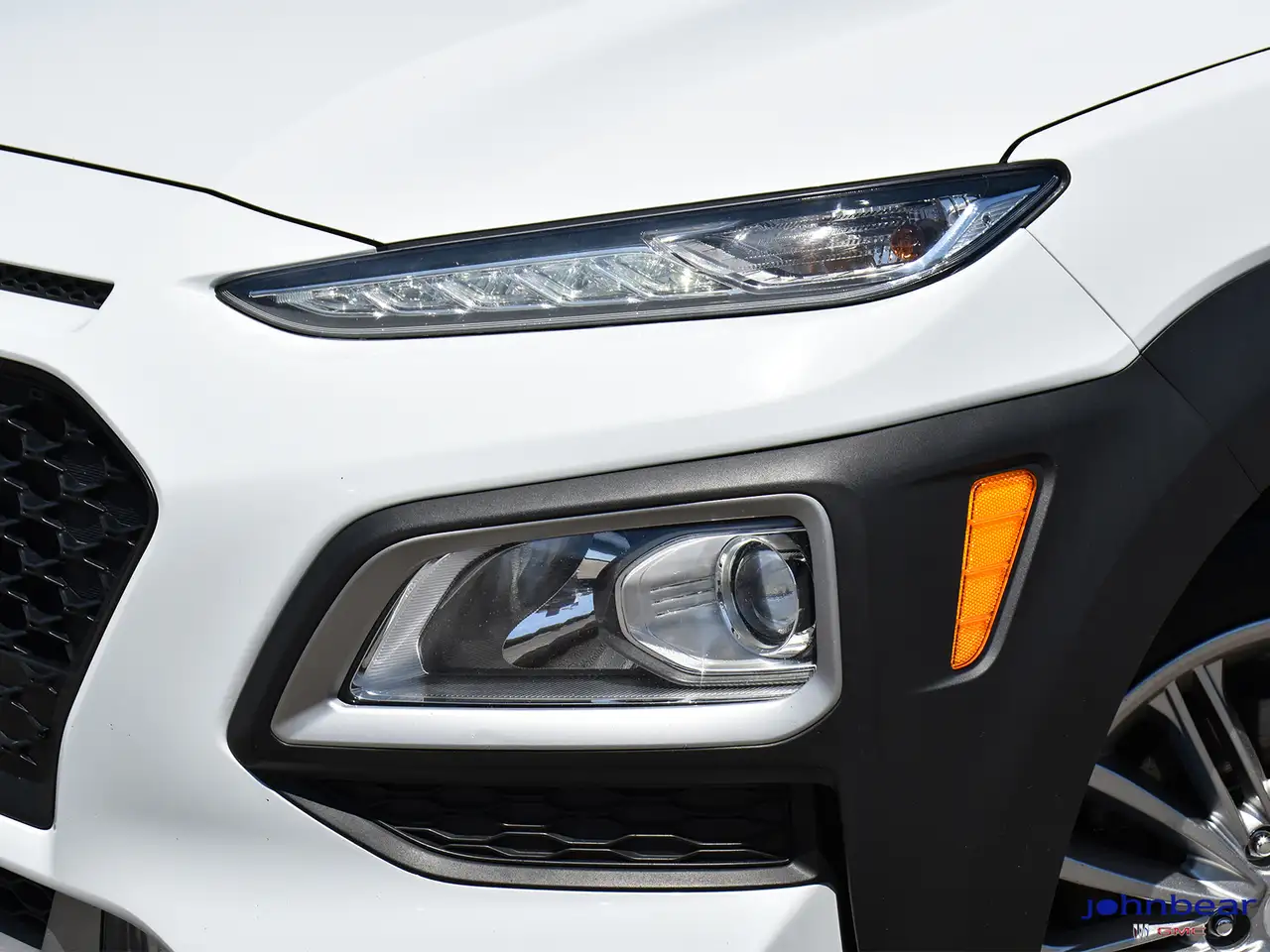 Hyundai KONA снимка Hyundai KONA