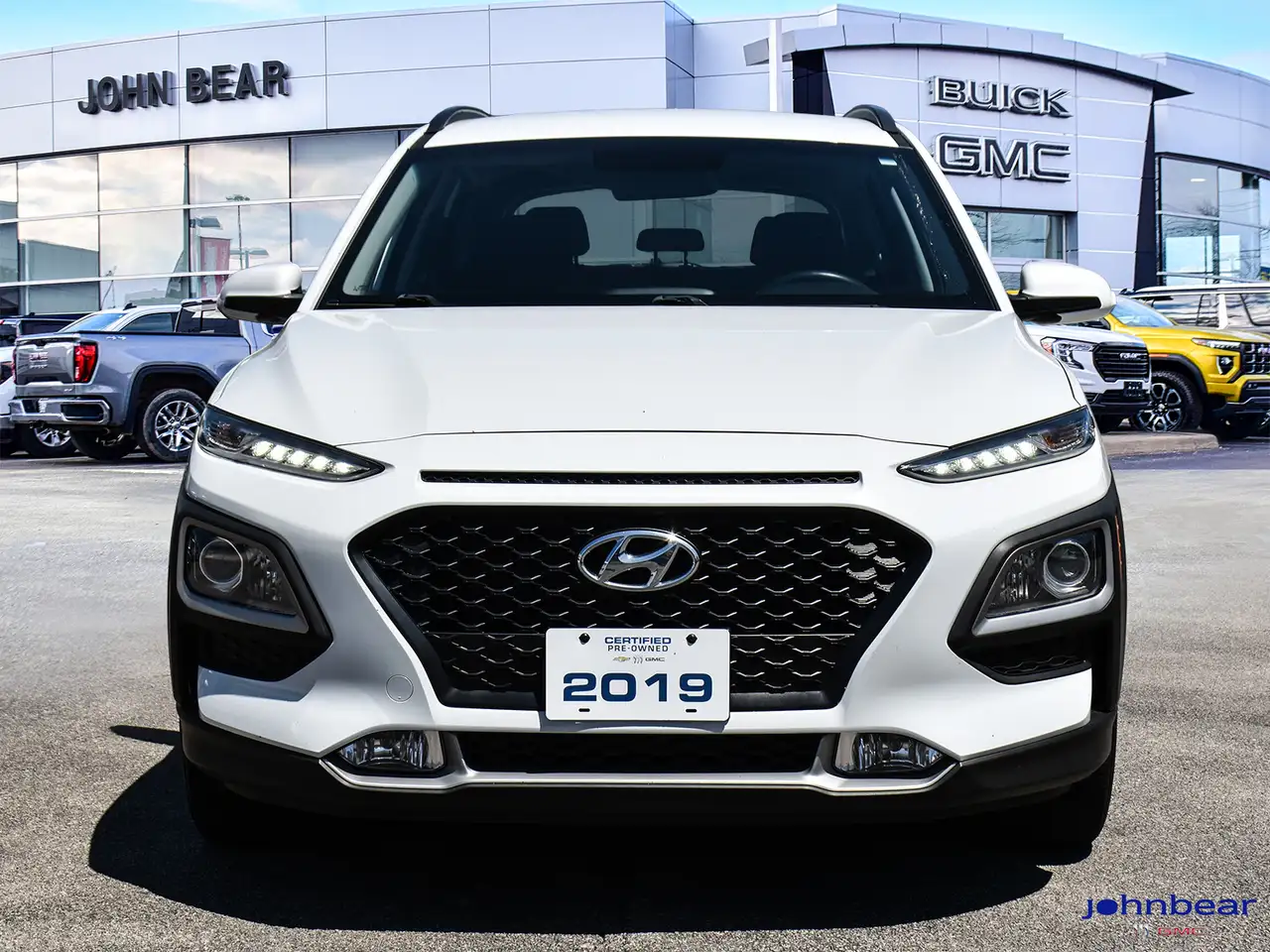 Hyundai KONA снимка Hyundai KONA