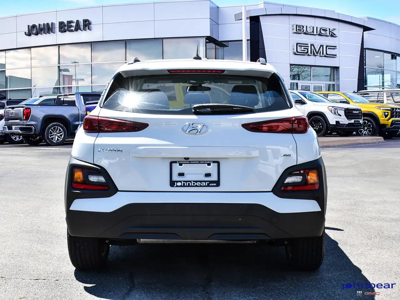 Hyundai KONA снимка Hyundai KONA