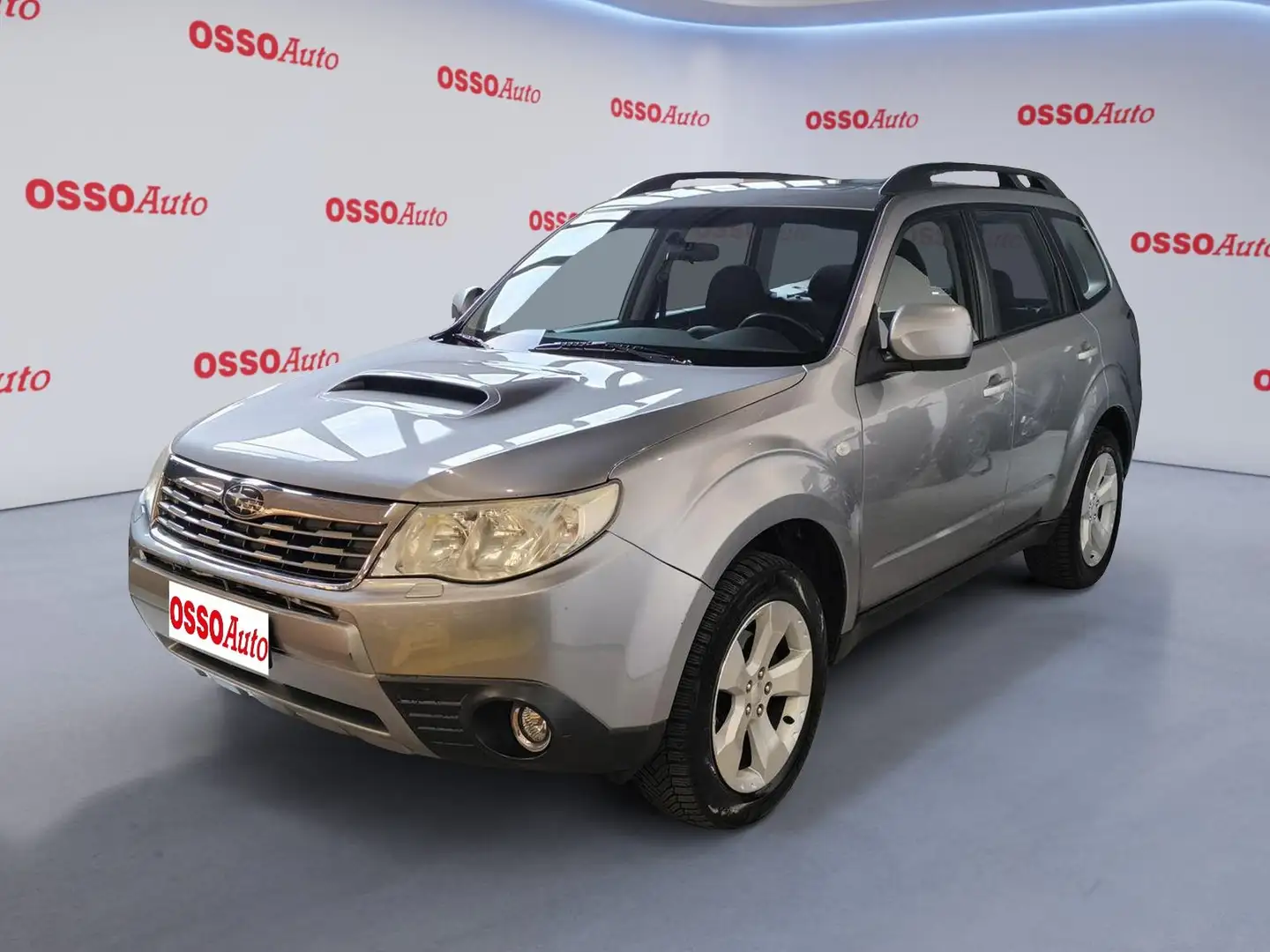 Subaru Forester 2.0 TDI 147 HP 4WD COMMERCIANTE Argent - 1