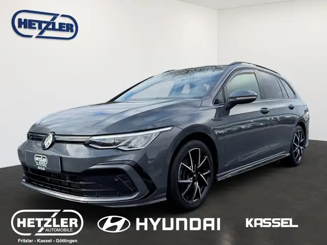 Volkswagen Golf VIII R-Line eTSI Sportpaket Navi Digitales Cockpit