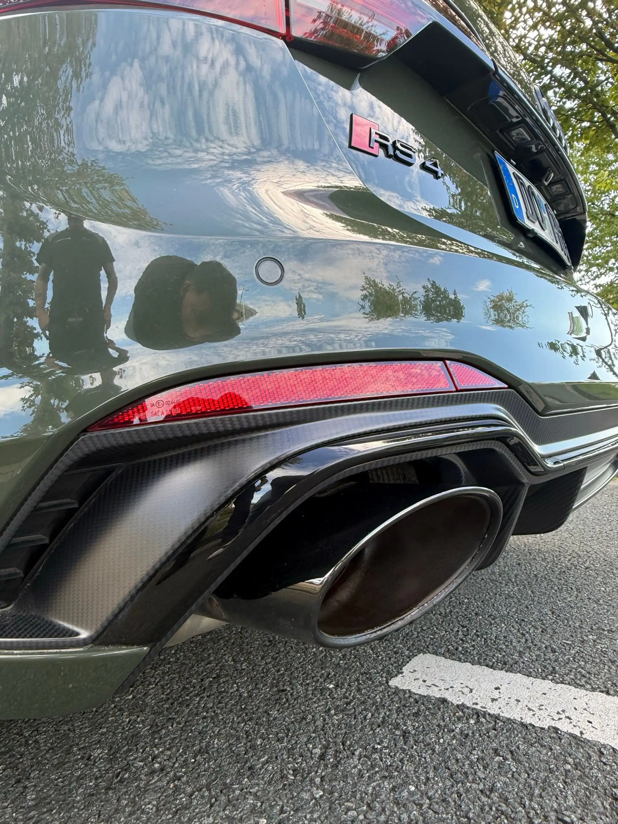 Audi RS4 2.9 TFSI quattro *EXCLUSIVE*NAVI*MATRIX*P-DACH* — photo 12