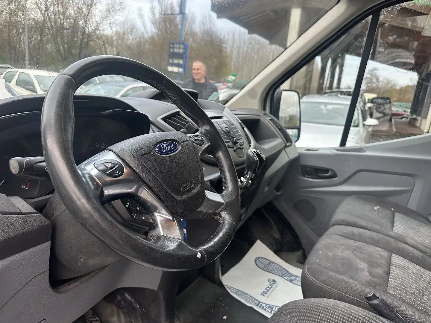 Ford Transit P350 L3H2 2.2 TDCI 125CH TREND Blanc - 2