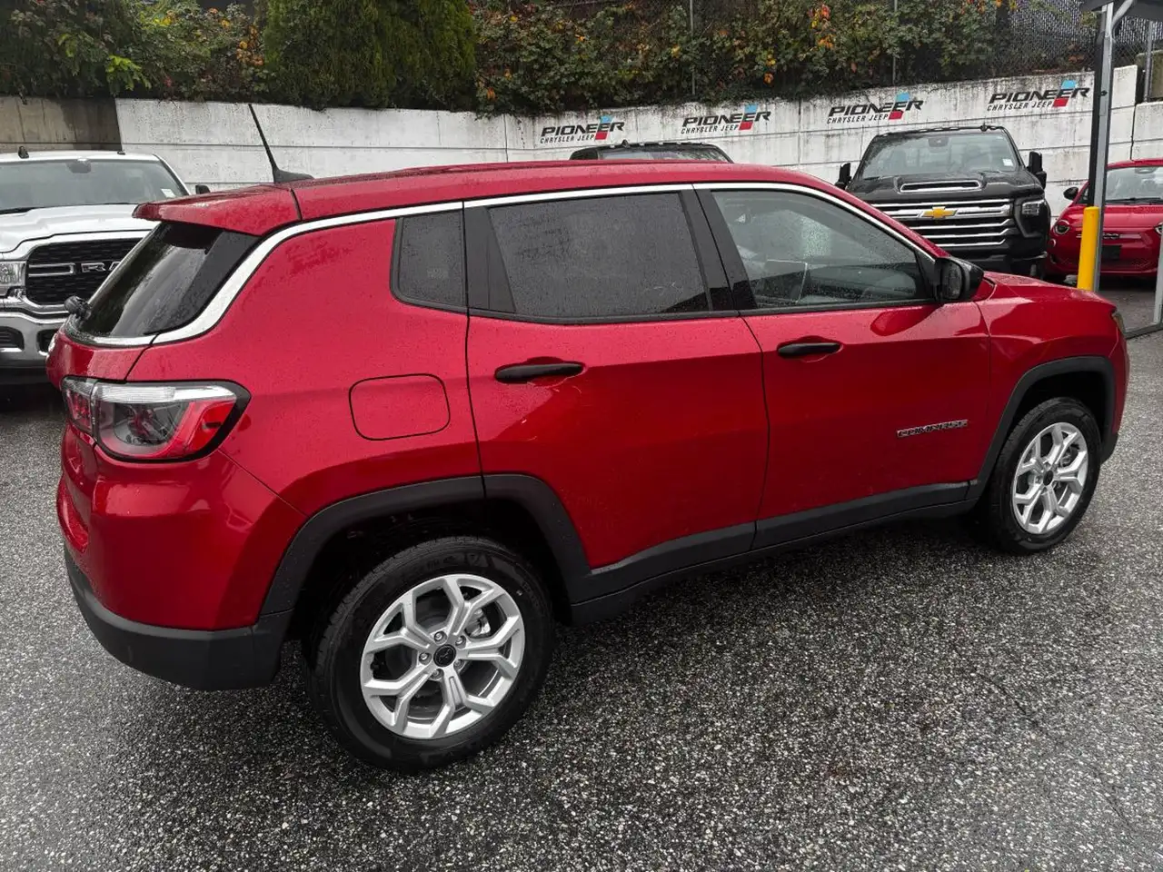 Jeep Compass снимка Jeep Compass