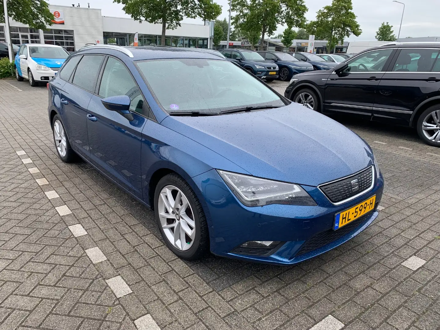 SEAT Leon ST 1.0 EcoTSI 115 pk Style Connect | Buitenspiegel Bleu - 2