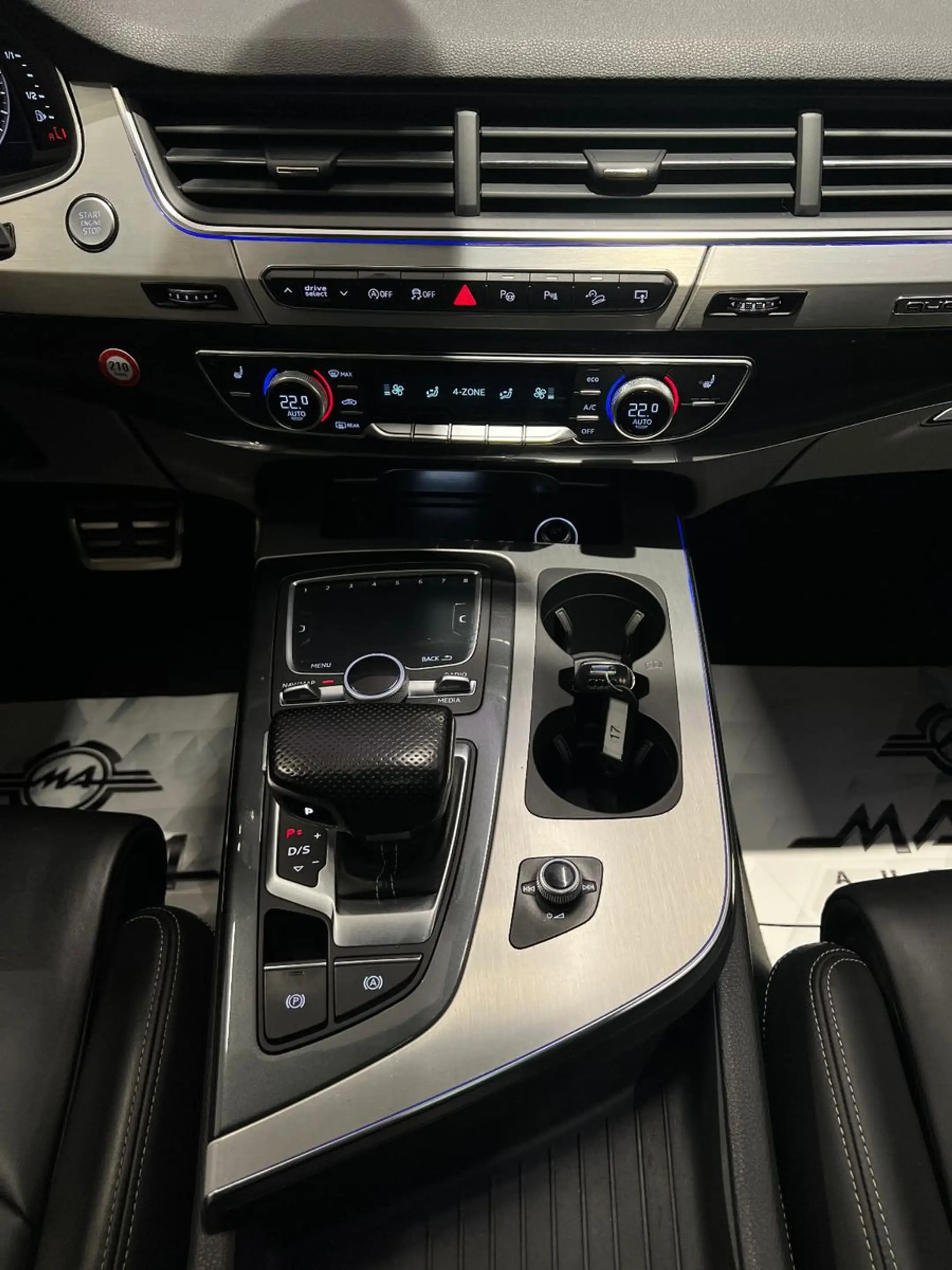 Audi Q7 3.0|S-LINE|7-SITZ|NIGHT|HUD|LUFT|PANO|BOSE|F1 — photo 3
