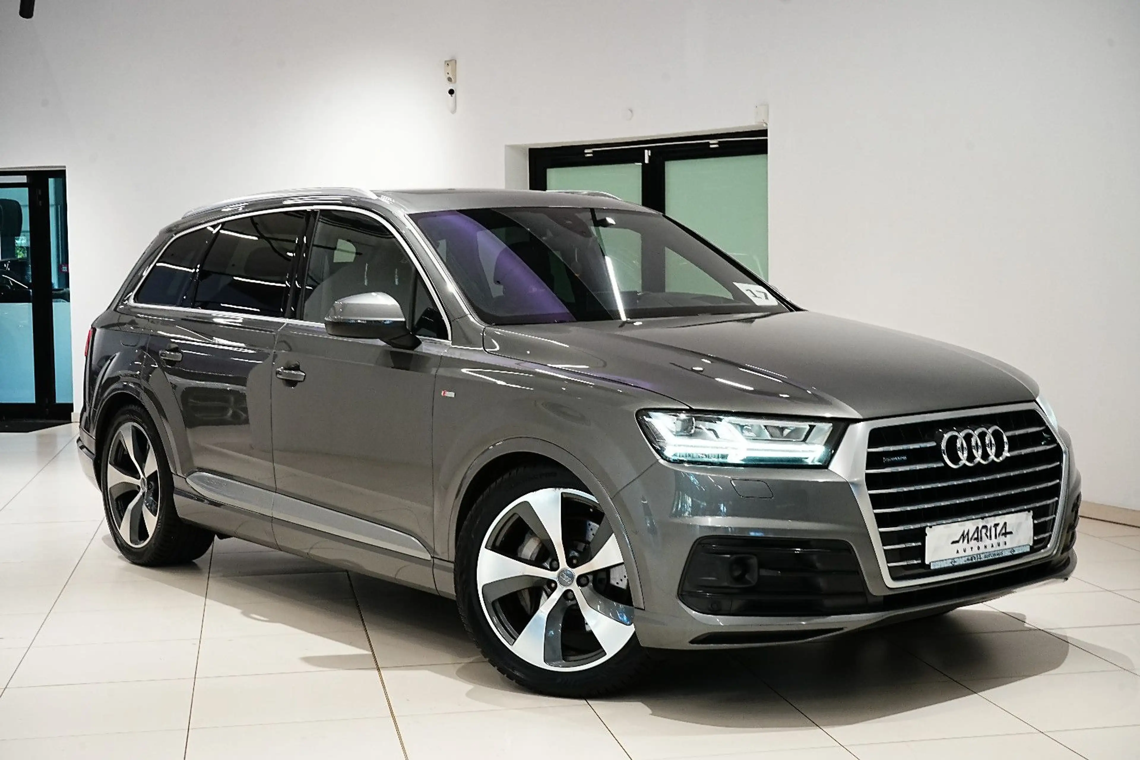 Audi Q7 3.0|S-LINE|7-SITZ|NIGHT|HUD|LUFT|PANO|BOSE|F1