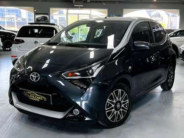 1.0i VVT-i X-CLUSIV II CARPLAY GARANTIE 2030 CARNET COMPLET