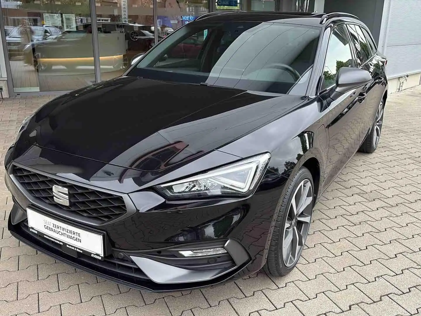 SEAT Leon FR e-Hybrid 1.4 TSI Android Auto Metallic Schwarz - 2