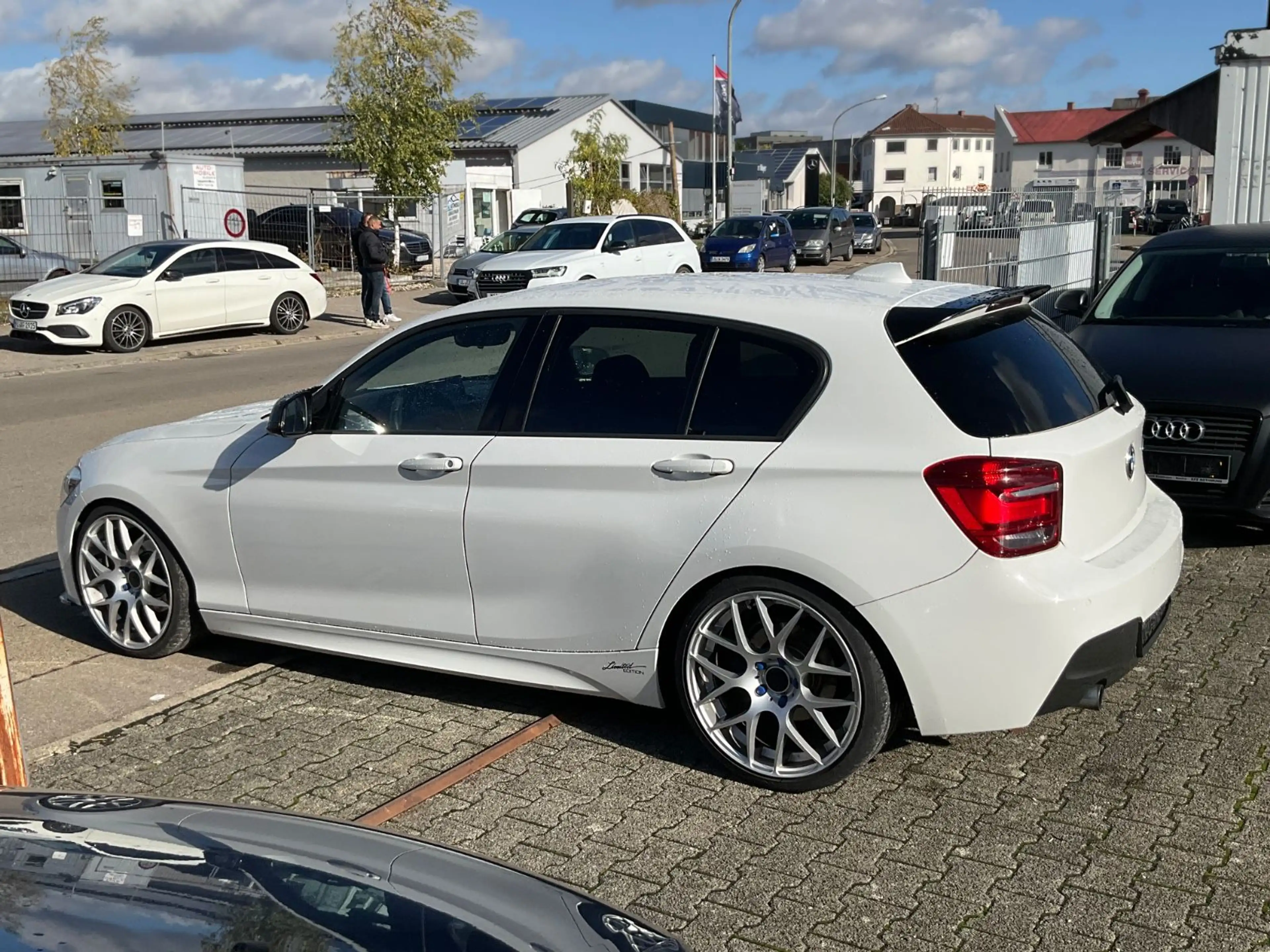 BMW 118 i Limousine 5-trg. * M-Paket Sport-Line * — photo 12
