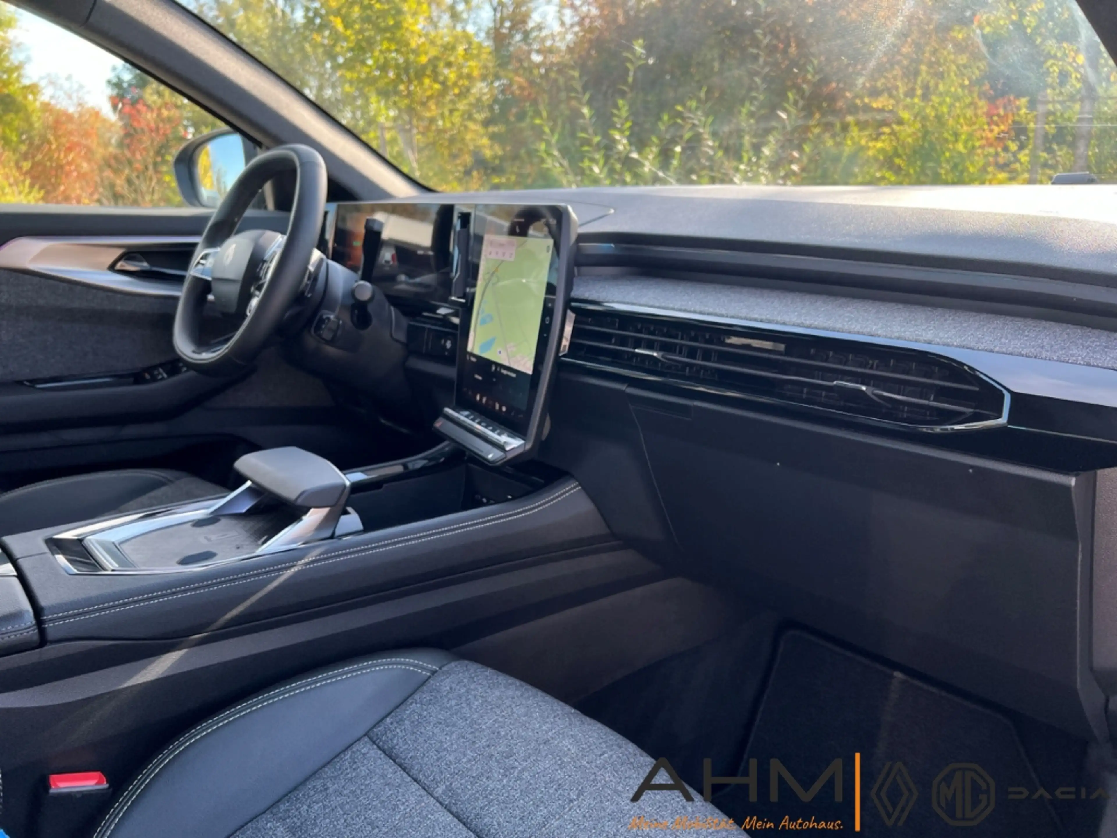 Renault Espace VI Techno E-Tech Hybrid 7-Sitzer City P. — photo 14
