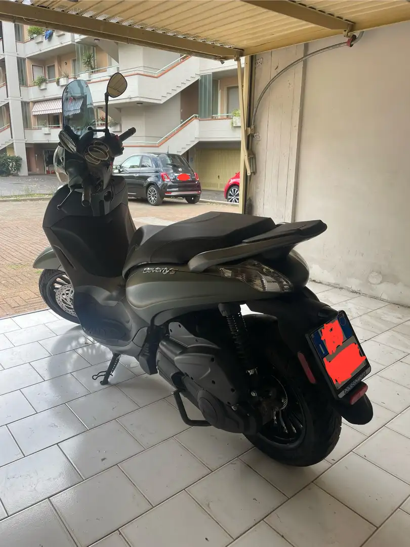Piaggio Beverly 300 - 2