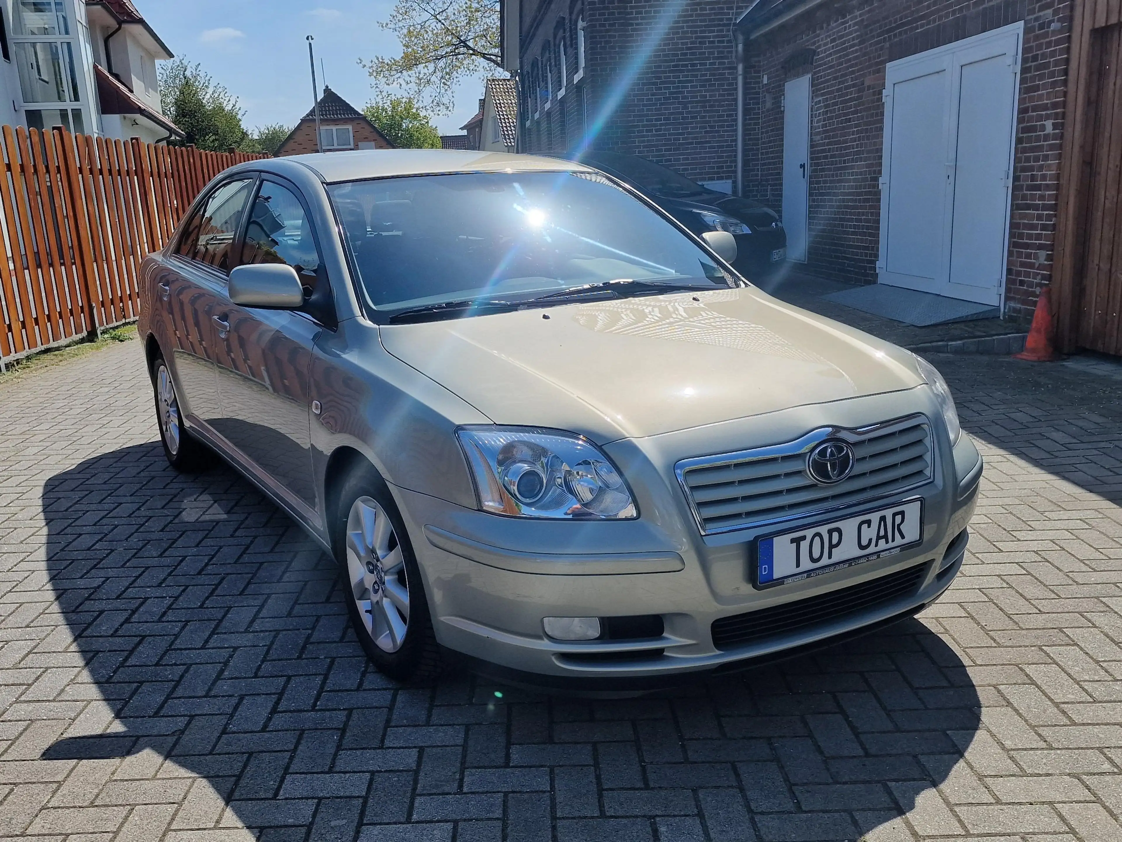 Toyota Avensis 1.8 Executive Lim. Automatik — photo 15