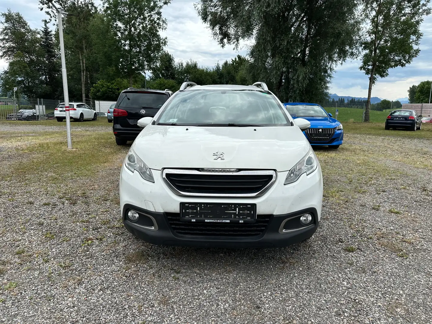 Peugeot 2008 Blue-HDi FAP 100 STOP Weiß - 2