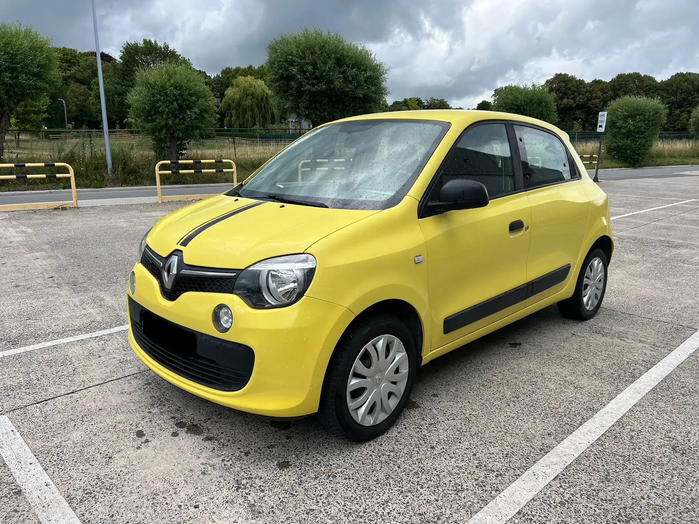 Renault Twingo Twingo 1.0i SCe Fashion Line S Giallo - 1
