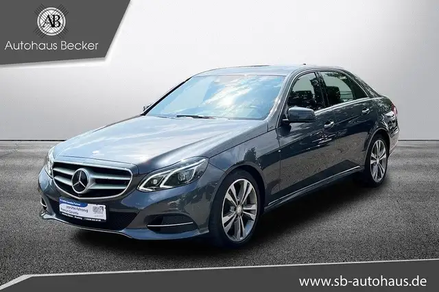 Mercedes-Benz E 400 Avantgarde+LED+LEDER+SD+360°KAMERA+AHK+