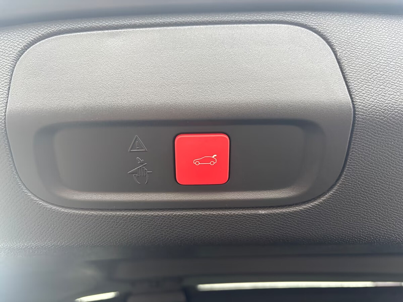Peugeot 408 1.2 Puretech 130 GT (EURO 6d) — photo 9