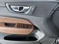 Volvo XC60 B4 AWD Aut Glasd Leder PilotAssist BLIS 360° Schwarz - thumbnail 14