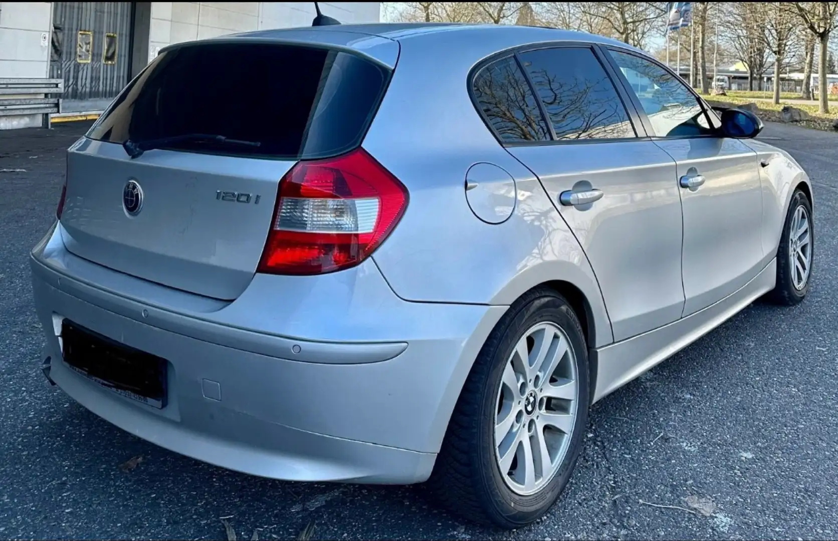 BMW 120 120i - 2
